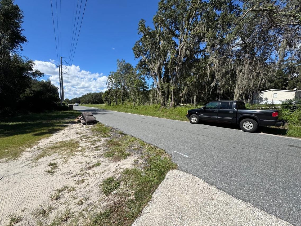 1708 Jones Dr., Leesburg, FL 34748