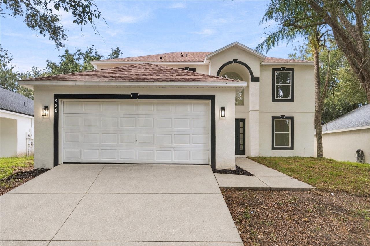 980 Mayfair St., Eustis, FL 32726