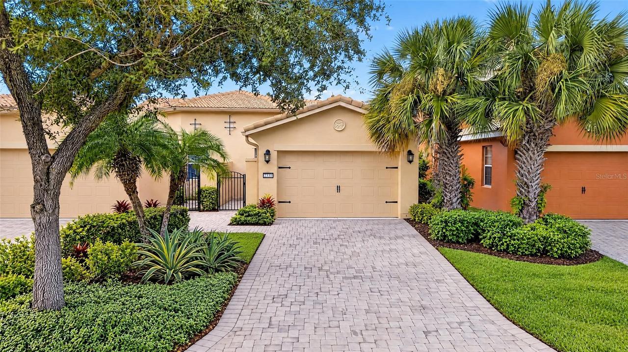 2321 Palm Tree Dr., Poinciana, FL 34759