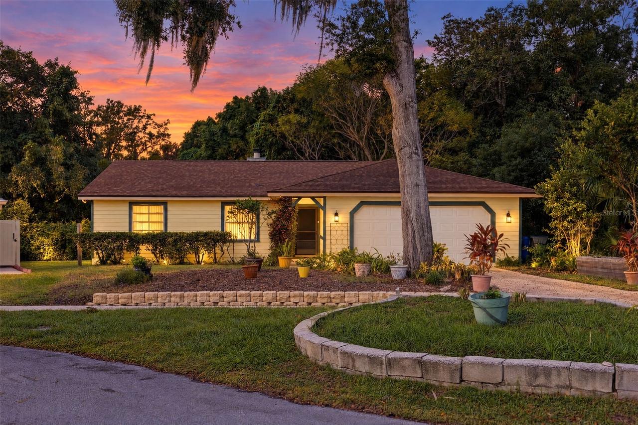 283 W Celery Cir., Oviedo, FL 32765