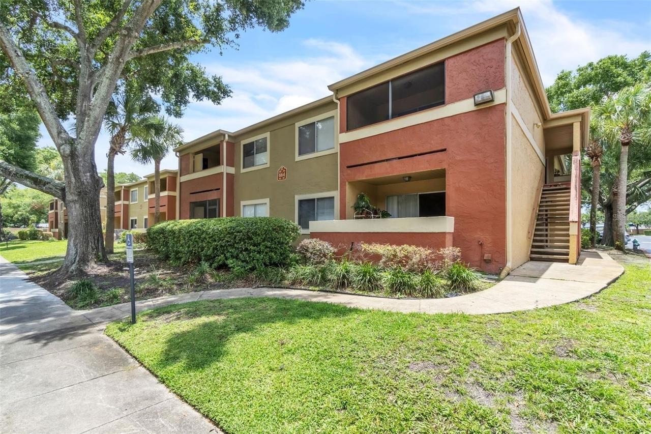 664 Kenwick Cir. #104, Casselberry, FL 32707