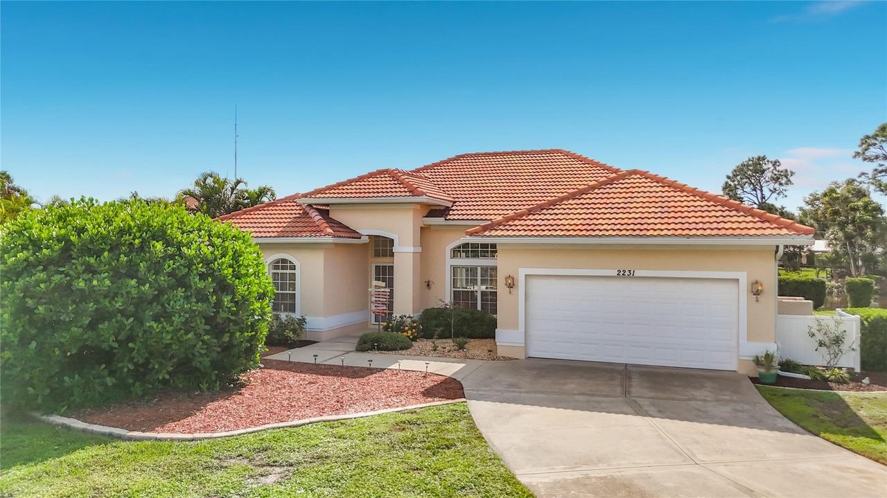 2231 Lakewood Ter., Nokomis, FL 34275