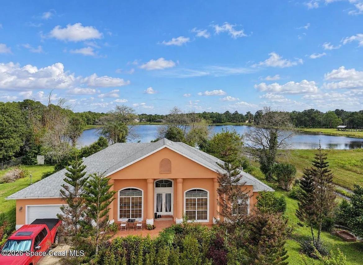 3770 Calvert Ave., Orlando, FL 32833