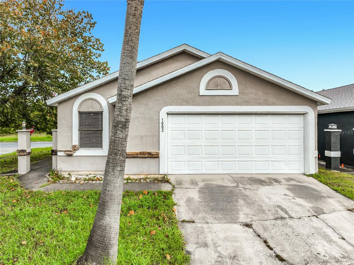 1003 Winterberry Ln., Orlando, FL 32811