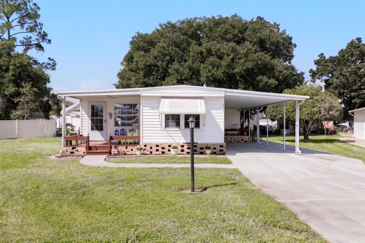 914 Blue Heron Blvd., Osteen, FL 32764