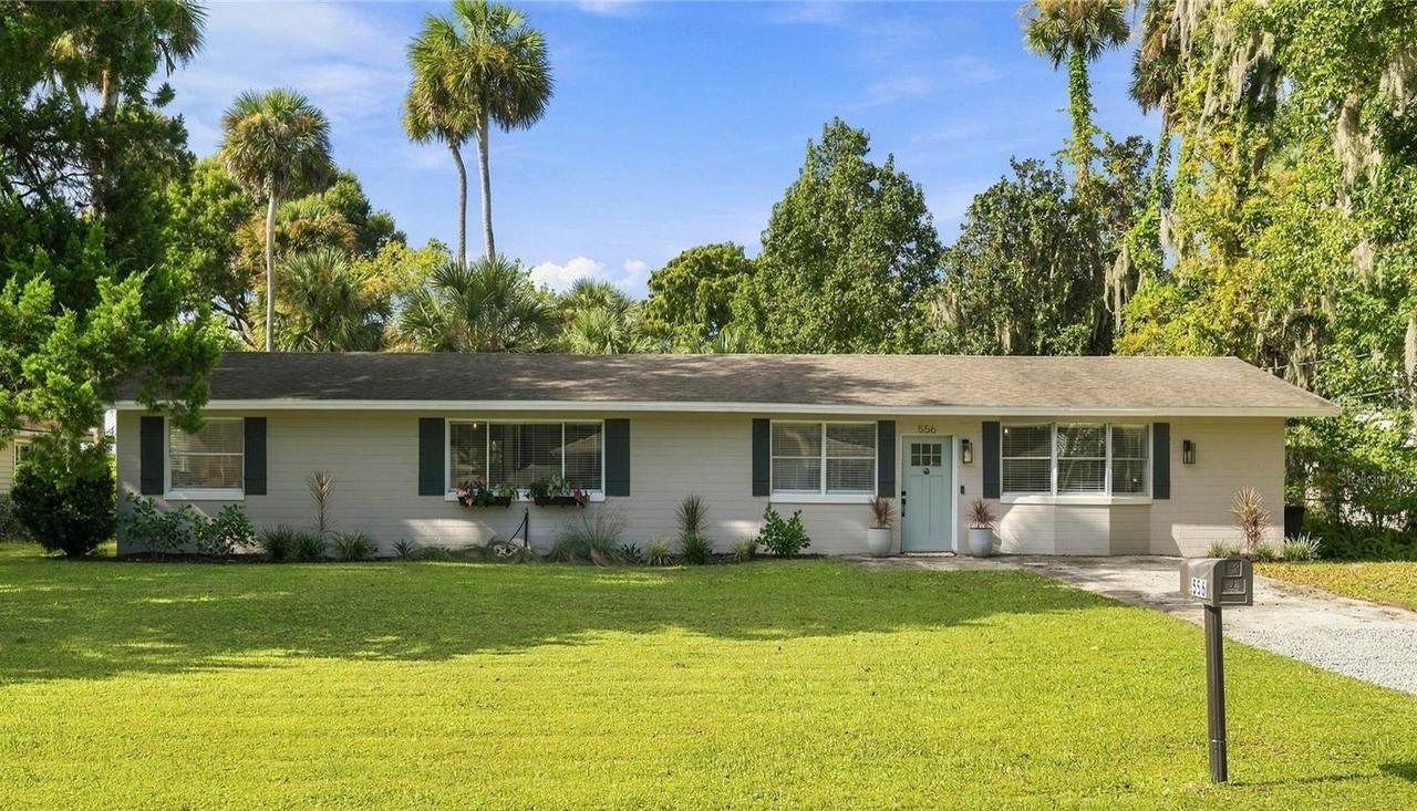 556 Oliver Dr., New Smyrna Beach, FL 32168