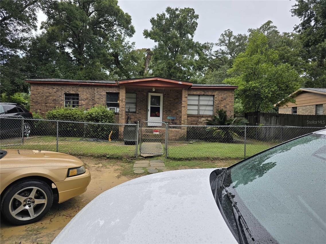 8511 Elbert St., Pensacola, FL 32514