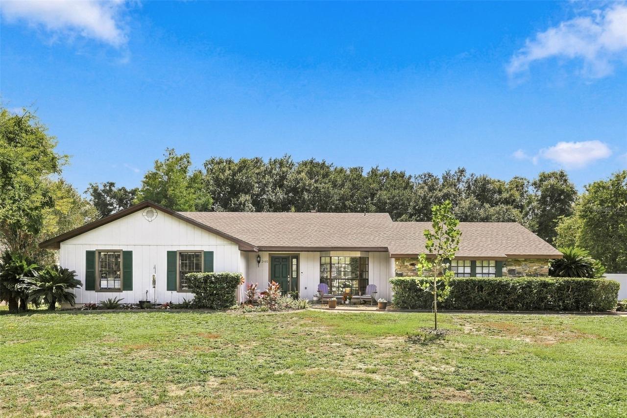 2460 E Crooked Lake Club Blvd., Eustis, FL 32726