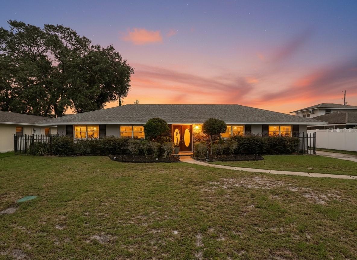 5111 Darden Ave., Belle Isle, FL 32812