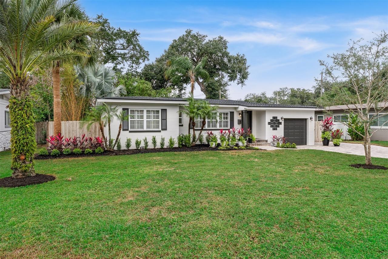1316 Newcastle Dr., Orlando, FL 32806
