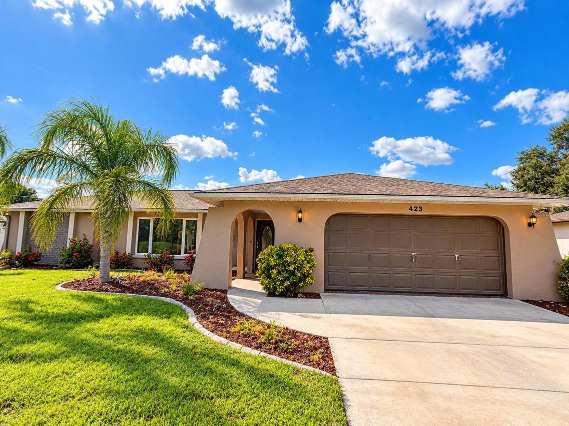 423 Waterside St., Port Charlotte, FL 33954