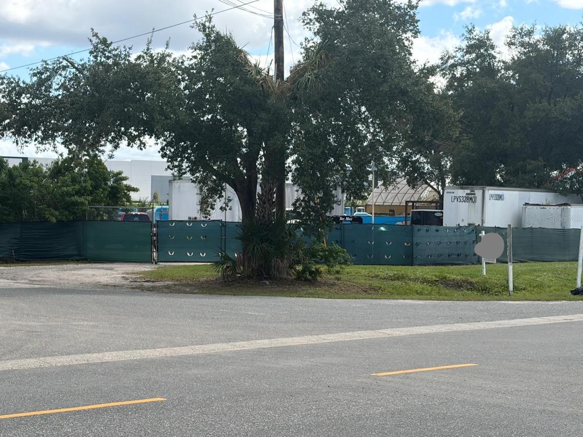 2100 Rayburn St., Orlando, FL 32824