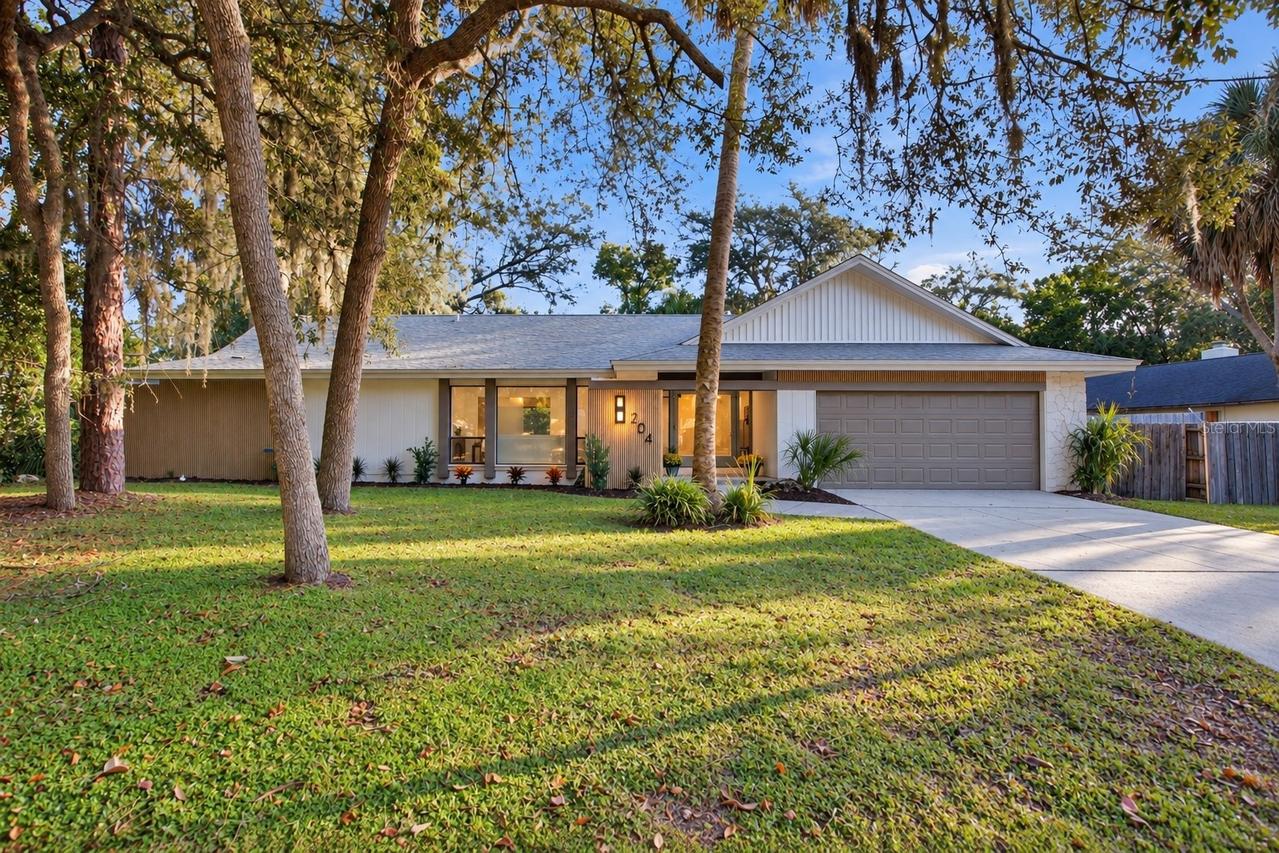 204 W Ridgewood Ct., Longwood, FL 32779