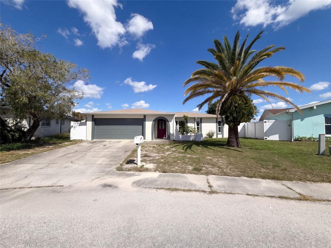 7515 Vienna Ln., Port Richey, FL 34668