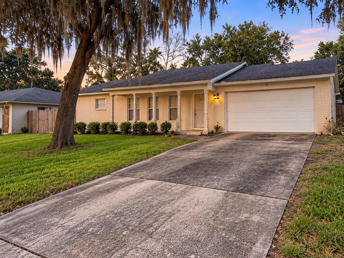 2711 Pioneer Rd., Orlando, FL 32808