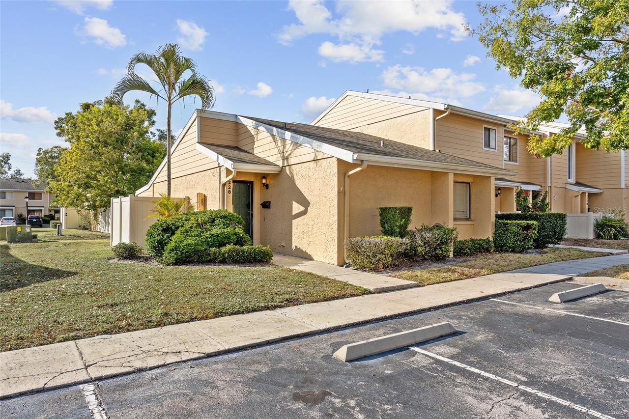 2228 Ohara Ct. #1052, Orlando, FL 32812