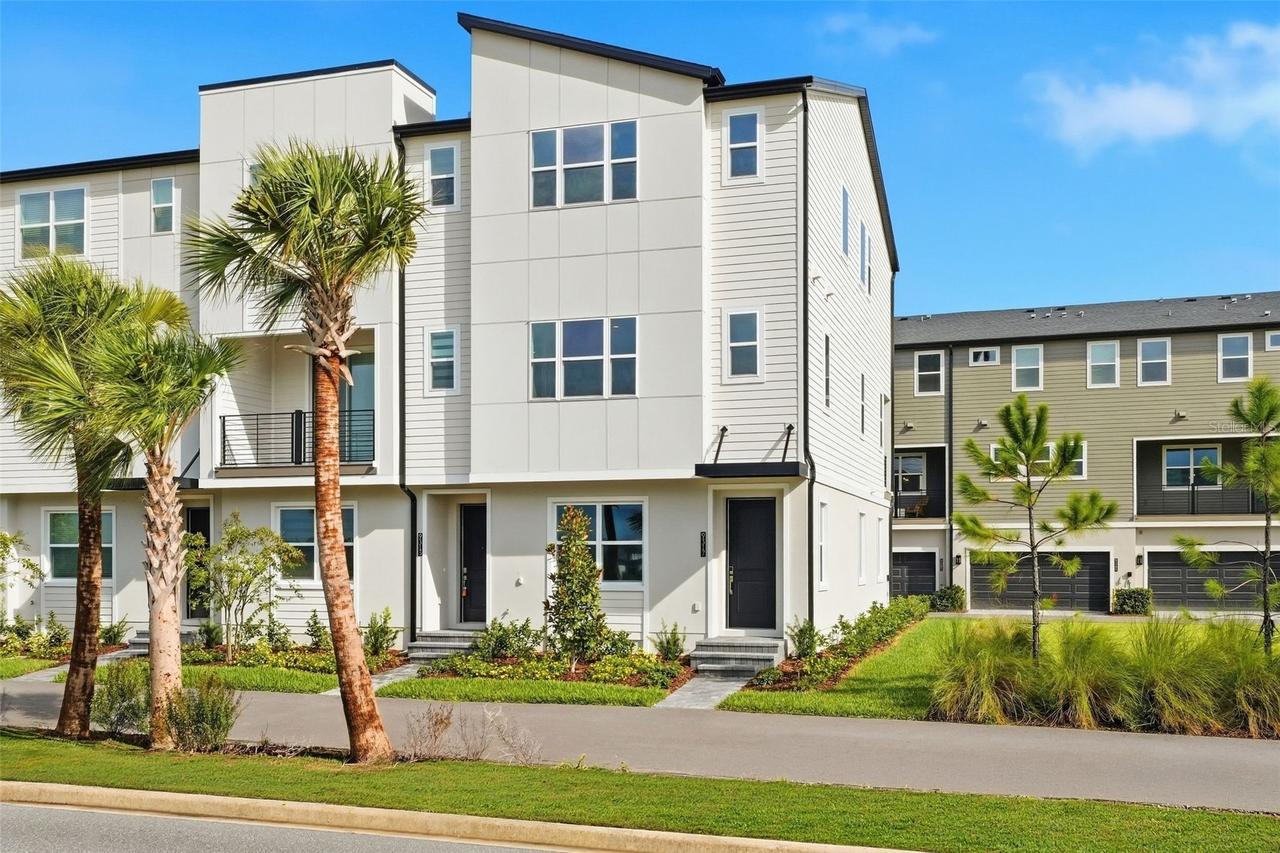 9317 Luminary Blvd., Orlando, FL 32827