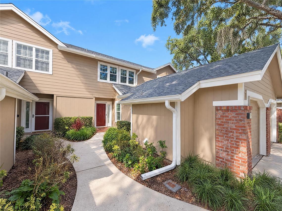 638 Maple Oak Cir. #112, Altamonte Springs, FL 32701