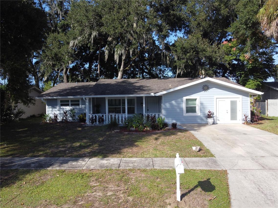 109 Wimbledon Ct., Port Orange, FL 32127
