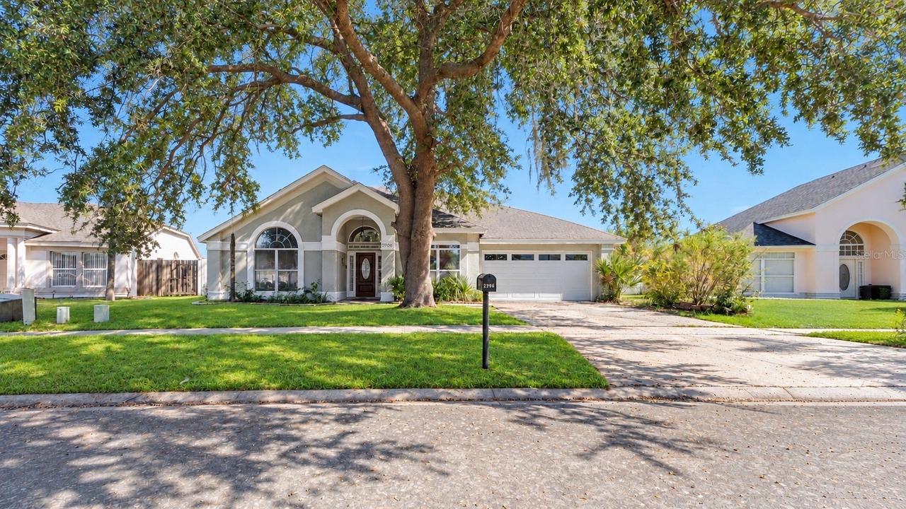 2906 Pembridge St., Kissimmee, FL 34747