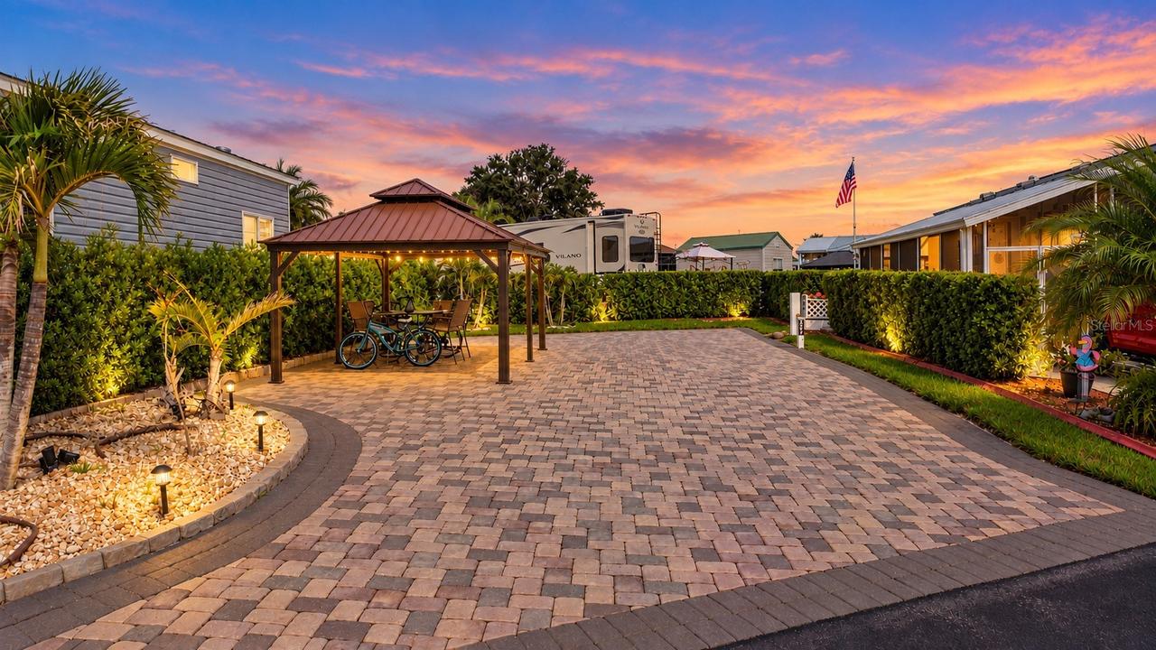 2411 Palm St., Clermont, FL 34714