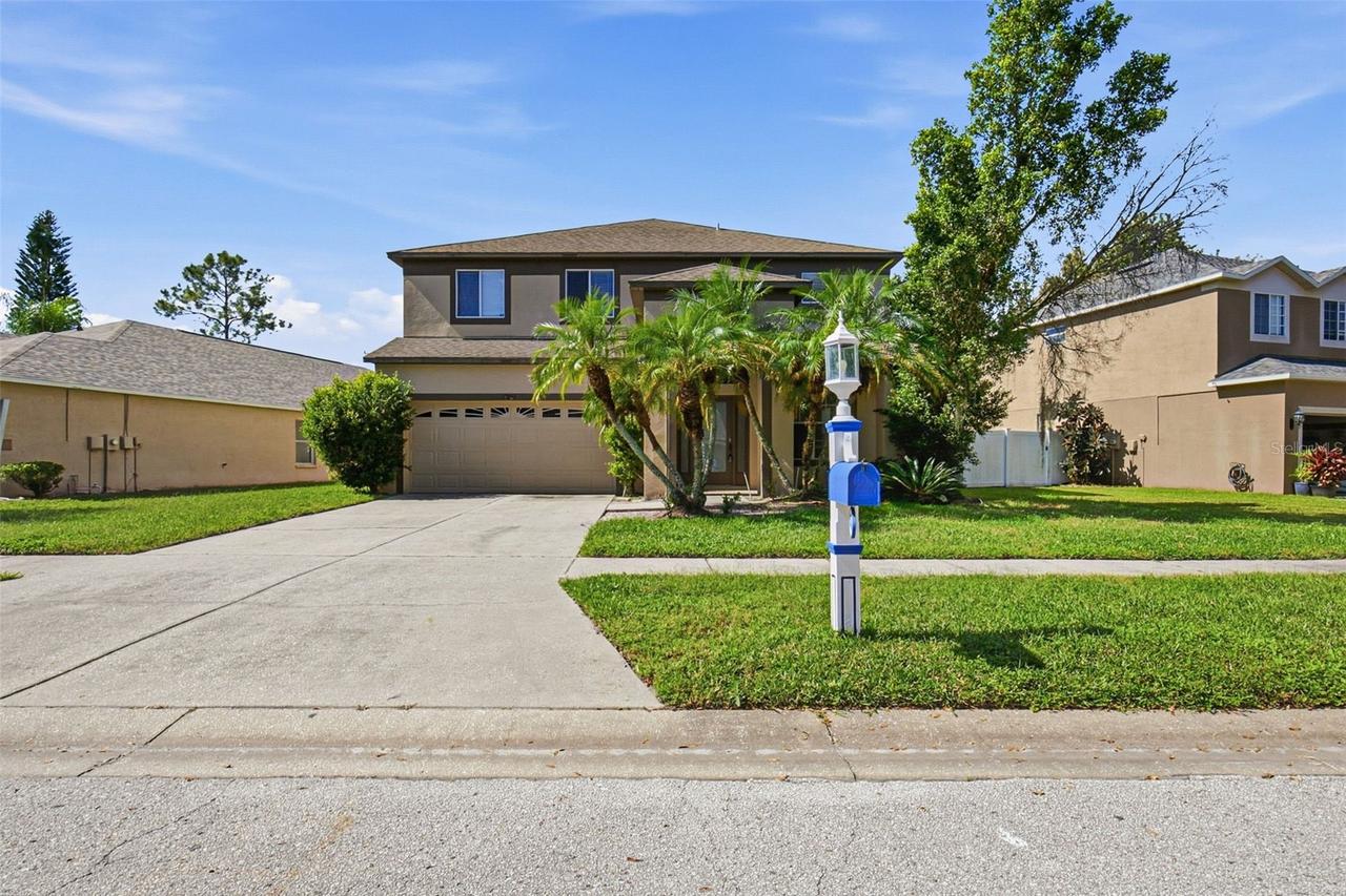 19264 Fishermans Bend Dr., Lutz, FL 33558
