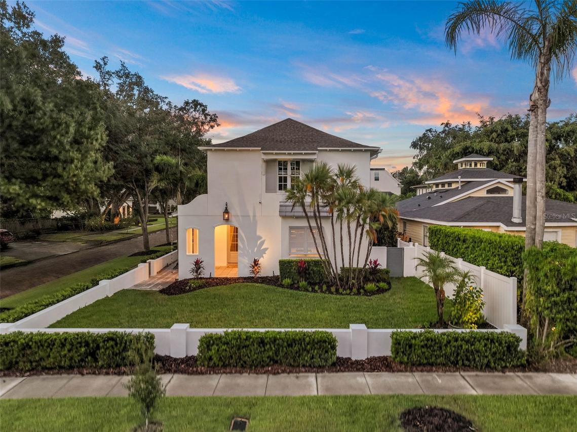 1900 Sunset Dr., Winter Park, FL 32789