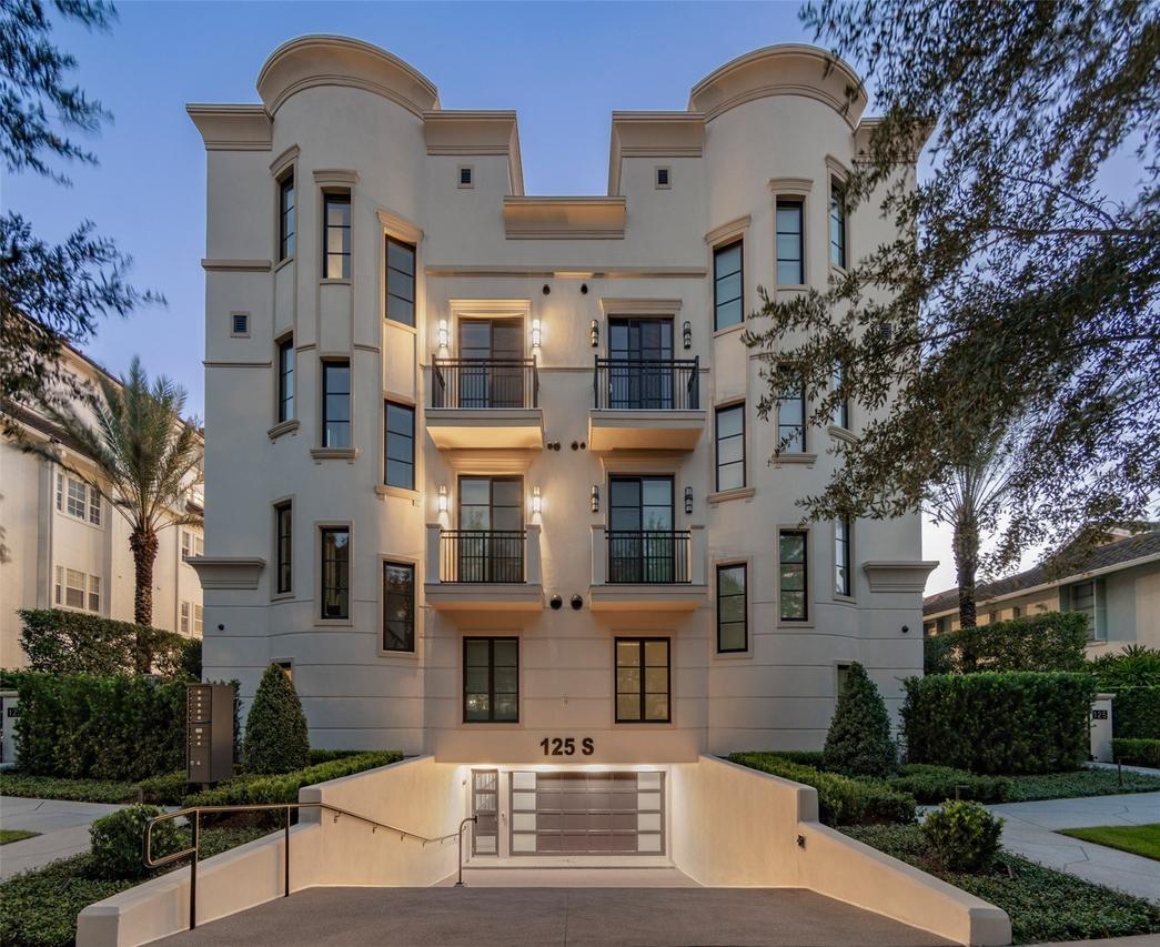 125 S Interlachen Ave. #4, Winter Park, FL 32789