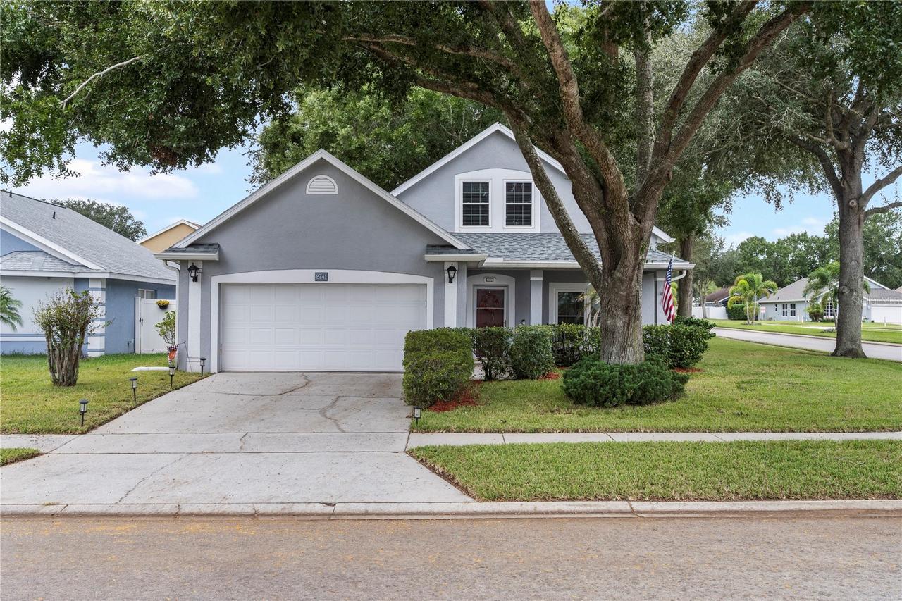 2741 Brook Hollow Rd., Clermont, FL 34714