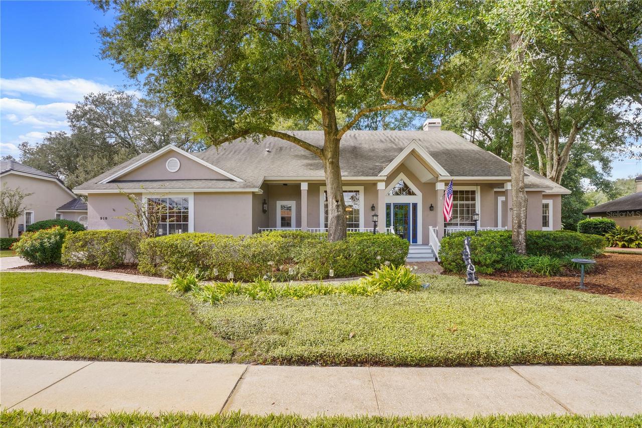 918 Golf Valley Dr., Apopka, FL 32712