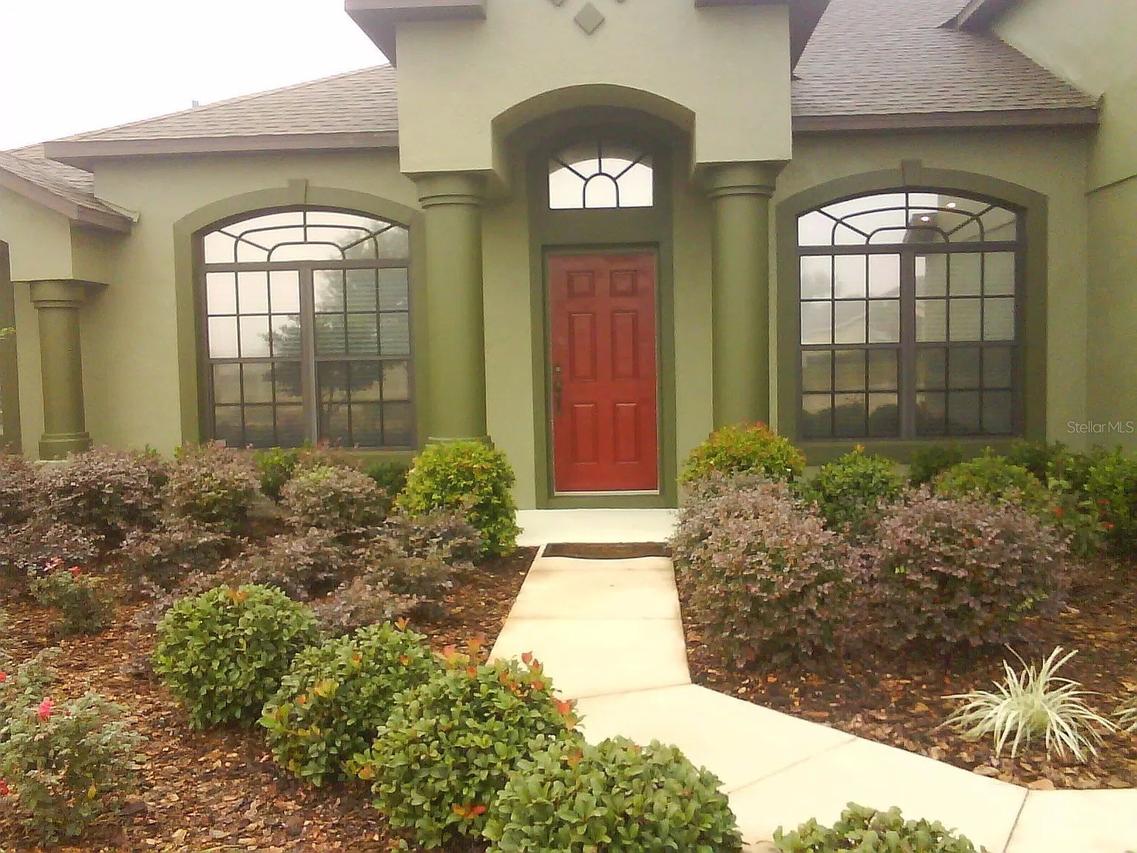 24040 Weldon Dr., Eustis, FL 32736