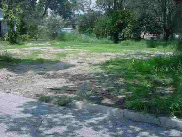 4815 1st St., Sebring, FL 33870