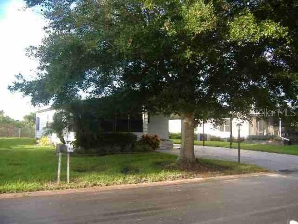 1527 35th Cir., Okeechobee, FL 34974