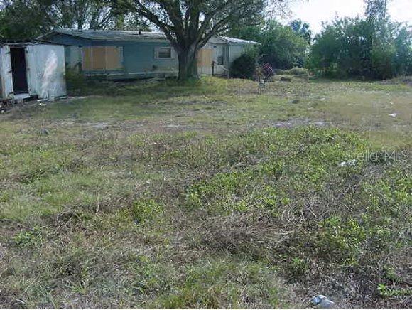 3262 12th Ter., Okeechobee, FL 34972