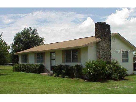 7347 NW 90th Ct., Okeechobee, FL 34972