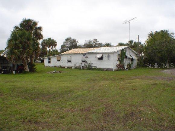 13104 NE Roberson Rd., Lakeport, FL 33471