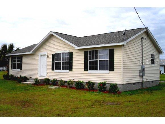 7635 NW 81st Ct., Okeechobee, FL 34974