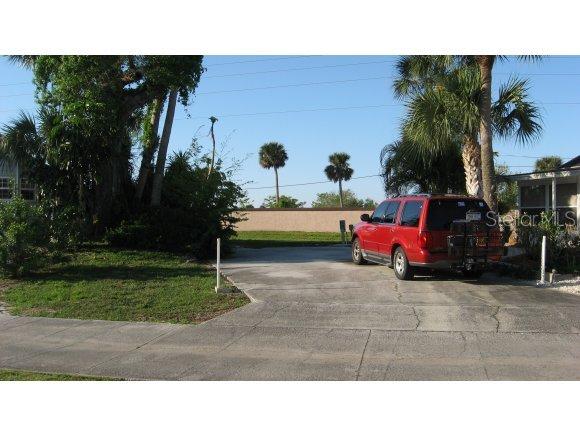 [Address Hidden by Seller], Okeechobee, FL 34974