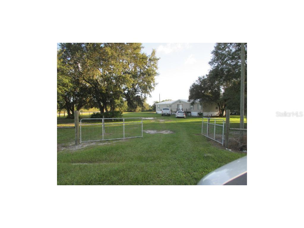 21020 NW 254th St., Okeechobee, FL 34972