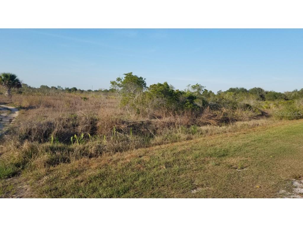 21172 NW 260 St., Okeechobee, FL 34972