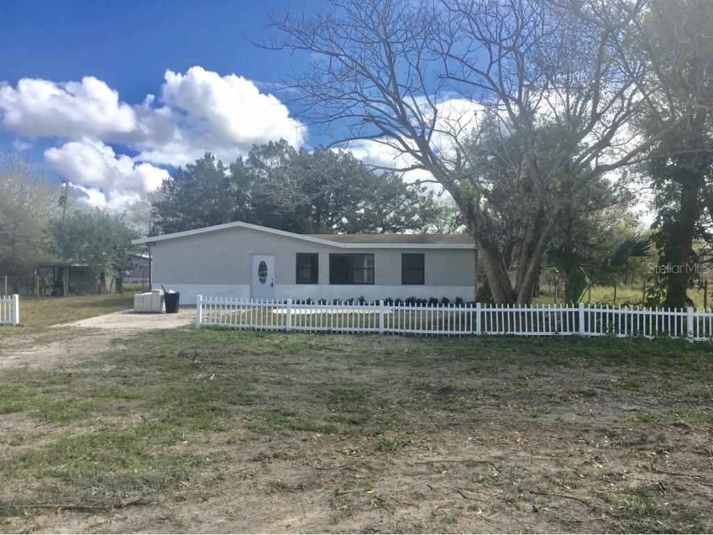 10876 NW 8th Ave., Okeechobee, FL 34972
