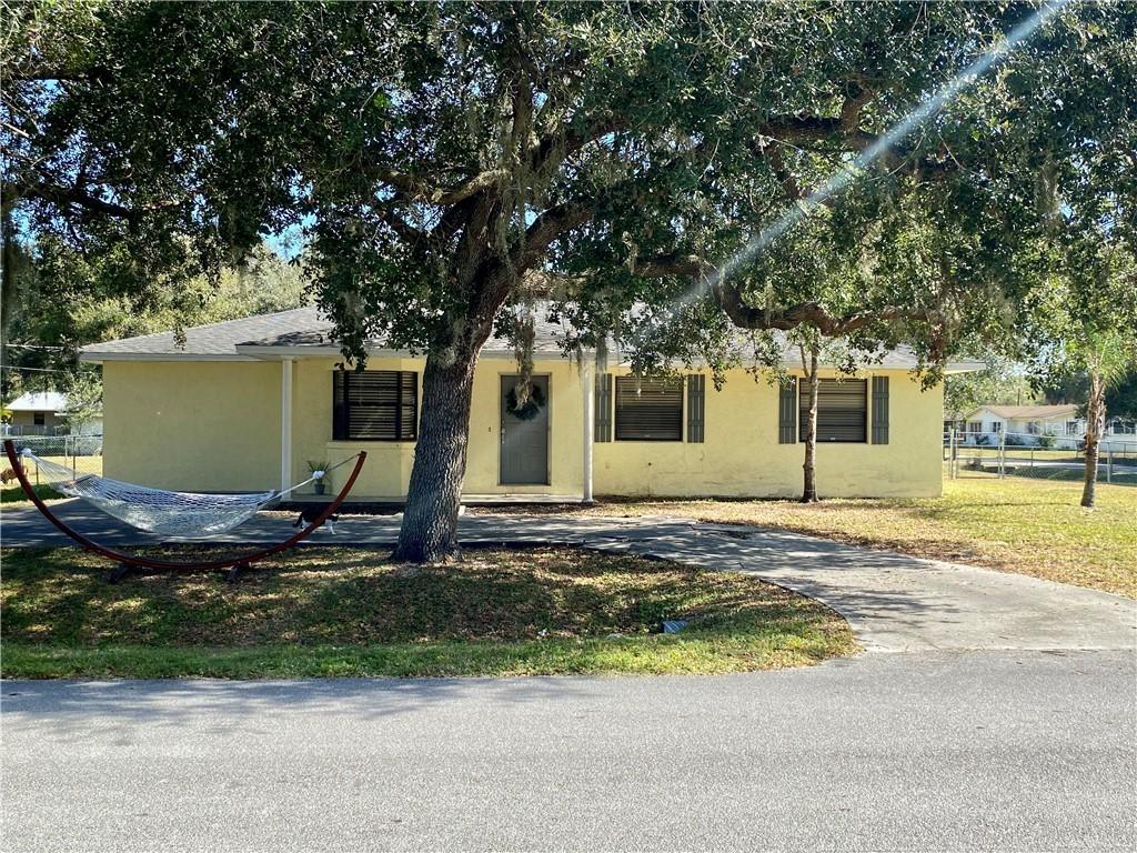 1309 SW 10th Dr., Okeechobee, FL 34974