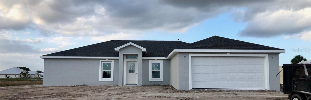 8657 SW 7th Ln., Okeechobee, FL 34974
