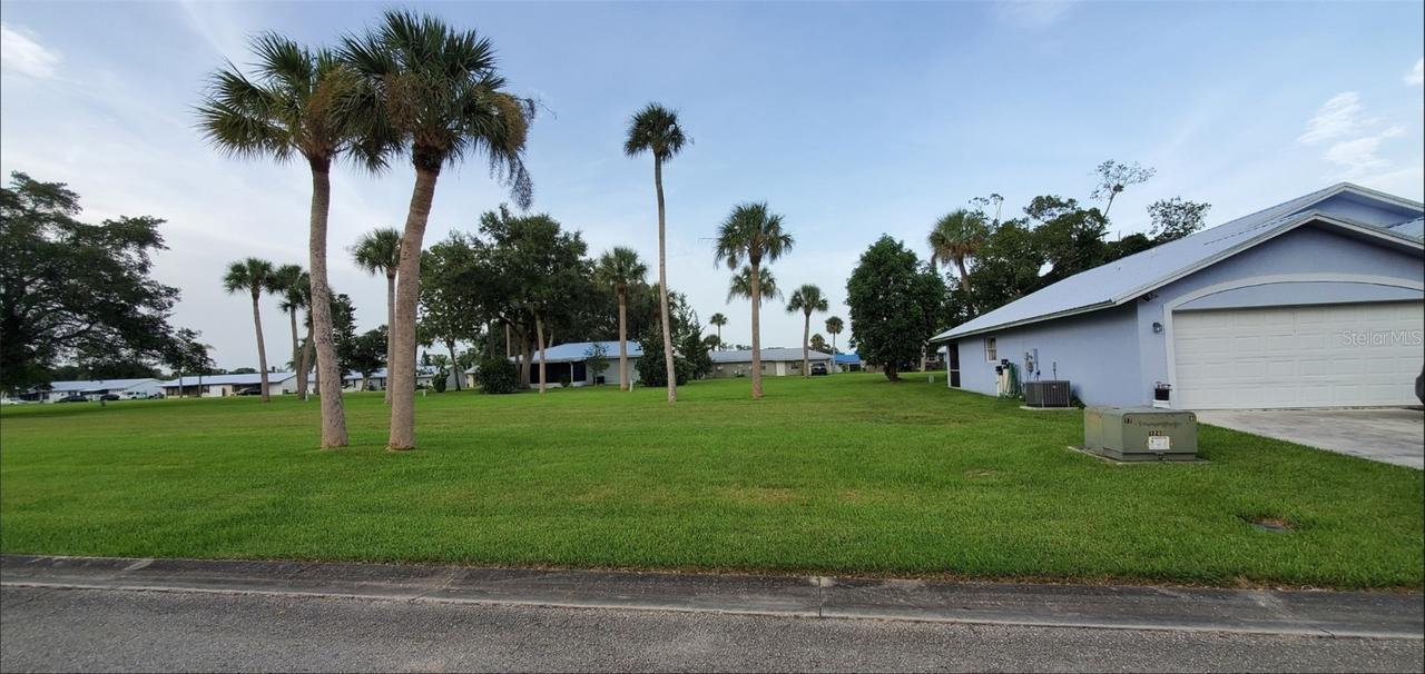 SE 43 Trace, Okeechobee, FL 34974