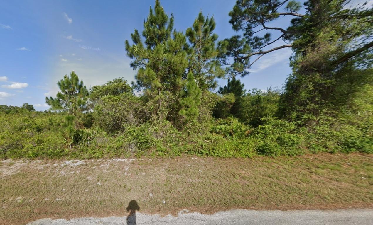 363 Butler Ave., Lehigh Acres, FL 33974