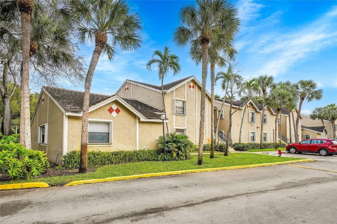 9601 Riverside Dr. #3A, Coral Springs, FL 33071