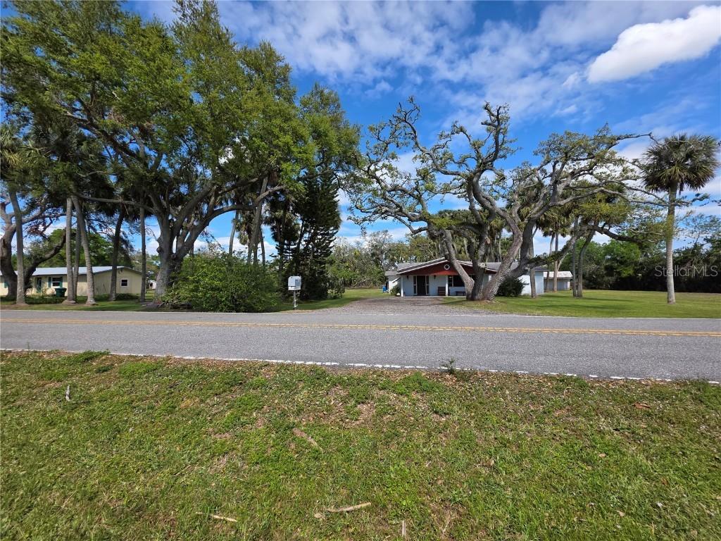 7619 NW 84th Ct., Okeechobee, FL 34972