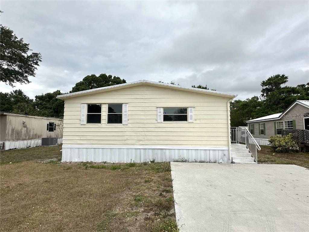 3851 SE 25th St., Okeechobee, FL 34974