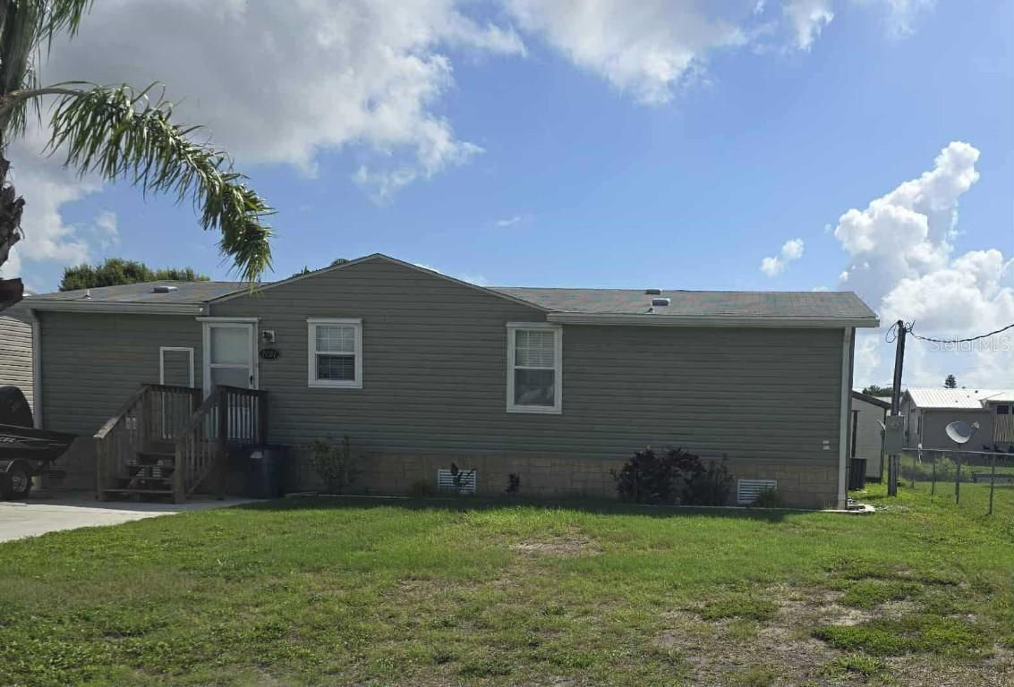 1081 6th St., Okeechobee, FL 34974