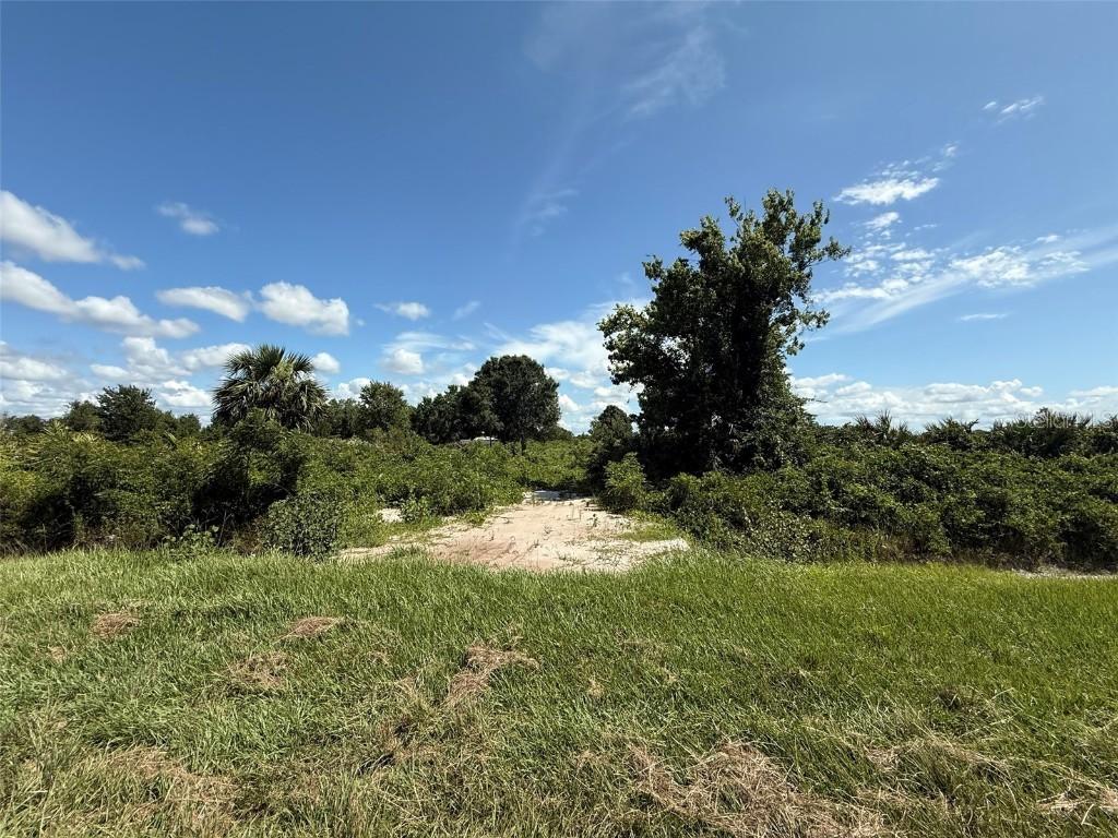 15789 NW 254th St., Okeechobee, FL 34972